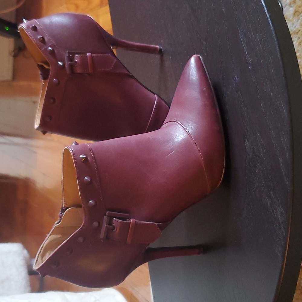 Enzo Angolini Booties